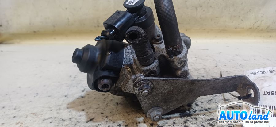 Pompa Injectie VOLKSWAGEN PASSAT (3AA,B7) 2011-2026 Cod 0445010526