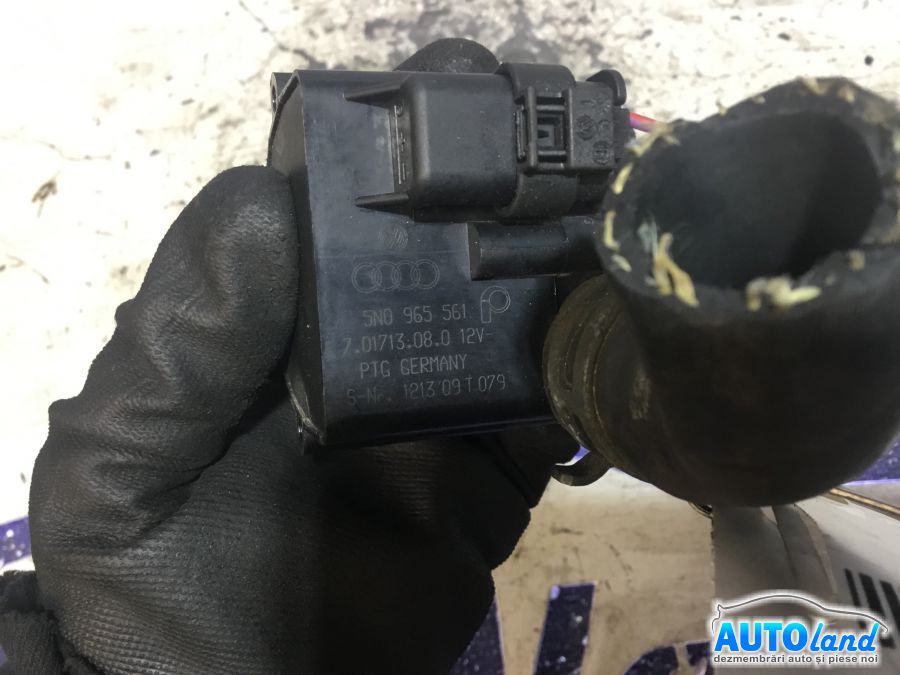 Pompa Recirculare Apa AUDI A4 (8E2,B6) 2000-2004