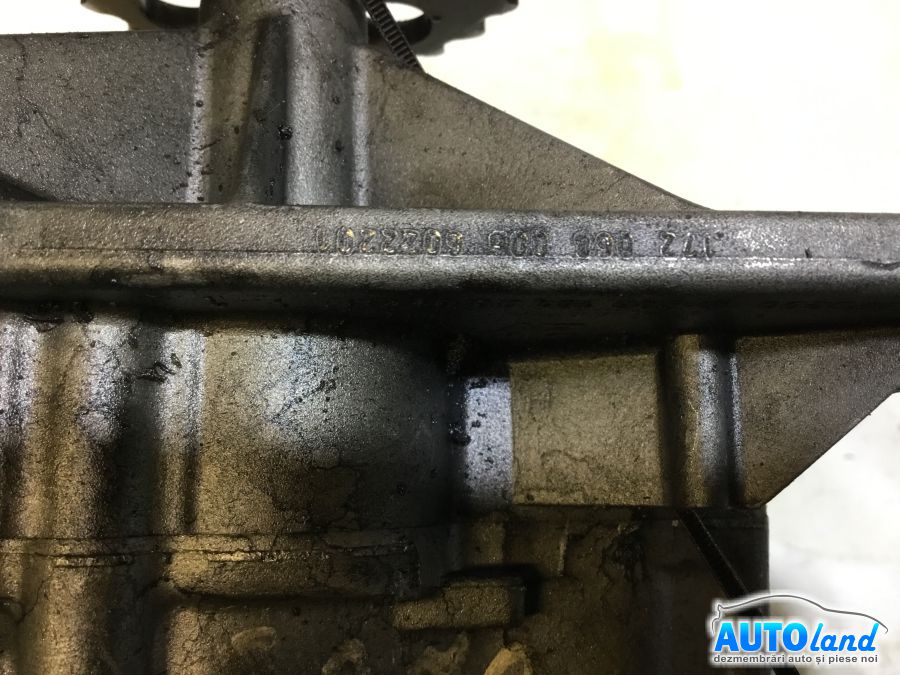 Pompa Ulei MERCEDES-BENZ E-CLASS (W210) 1995-2002 Cod R1121310020