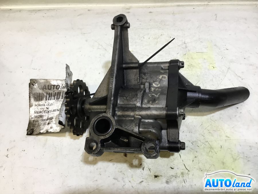 Pompa Ulei MERCEDES-BENZ E-CLASS (W210) 1995-2002 Cod R1121310020