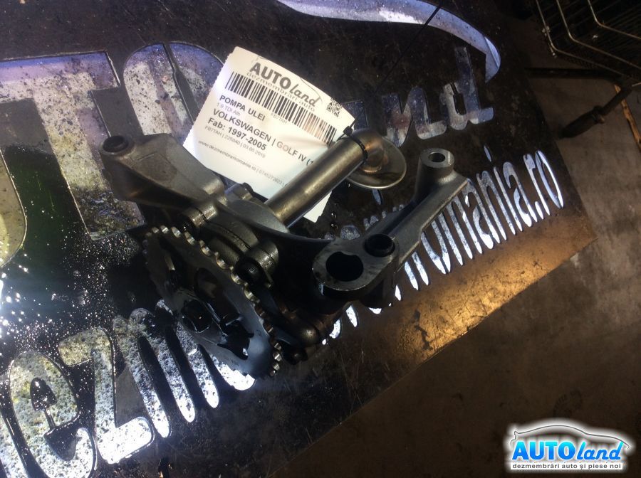 Pompa Ulei VOLKSWAGEN GOLF IV (1J1) 1997-2005