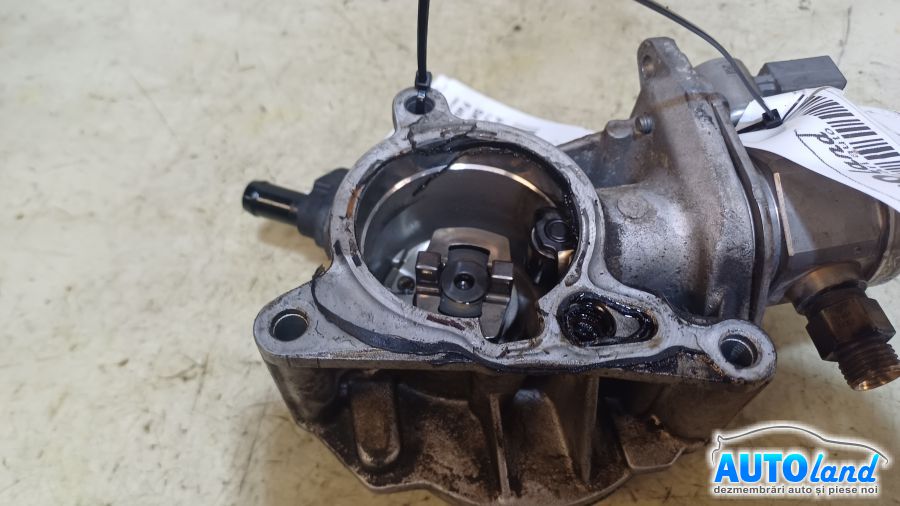 Pompa Vacuum SKODA OCTAVIA (1Z3) 2004-2025 Cod 06J145100B