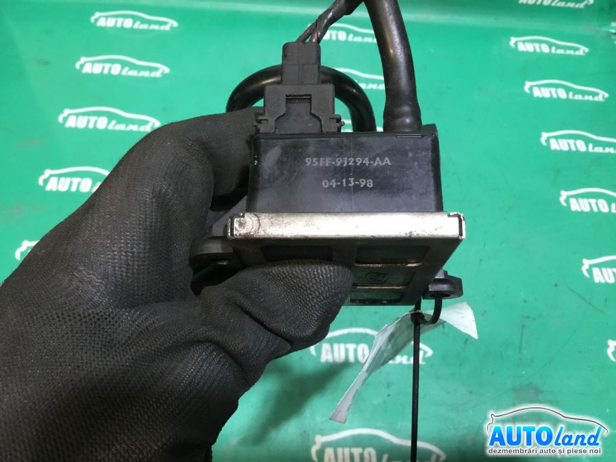 Preincalzitor Motorina FORD FOCUS (DAW,DBW) 1998-2001 Cod 95FF9J294AA