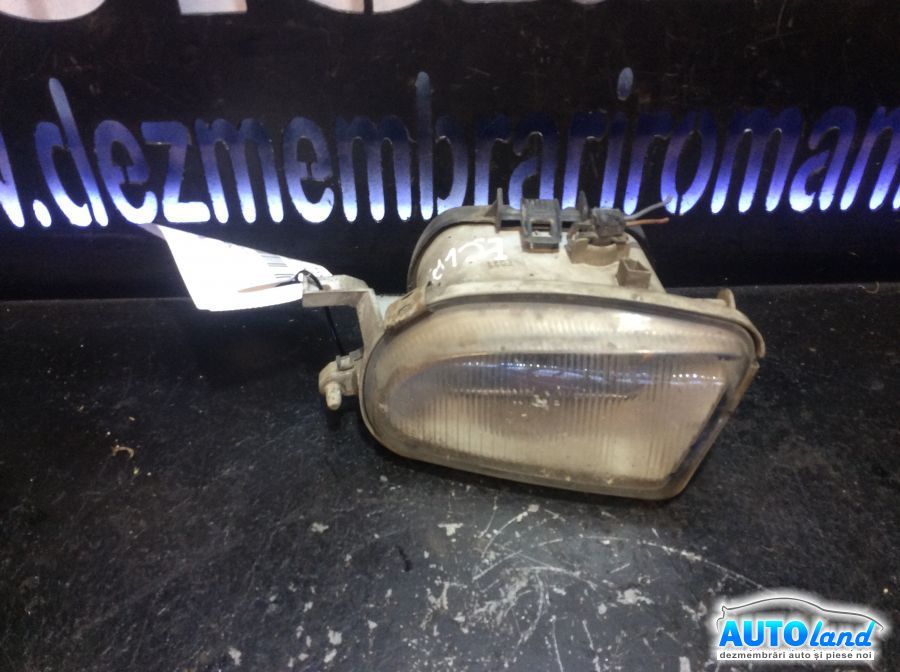 Proiector ceata Stanga MERCEDES-BENZ E-CLASS (W210) 1995-2002