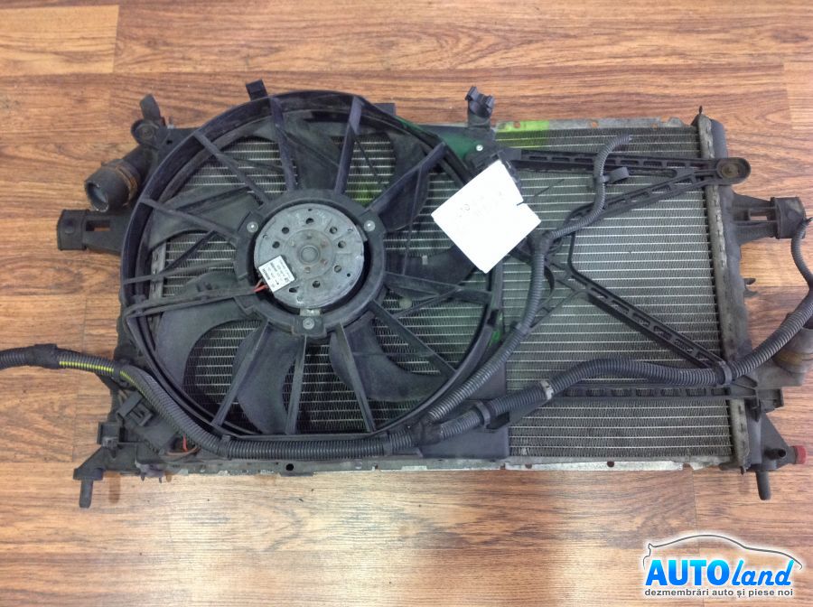 Radiator Apa OPEL ASTRA G hatchback (F48_,F08_) 1998-2009