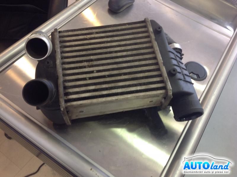 Radiator Intercooler AUDI A6 (4F2,C6) 2004-2011 Cod 4F0145806E