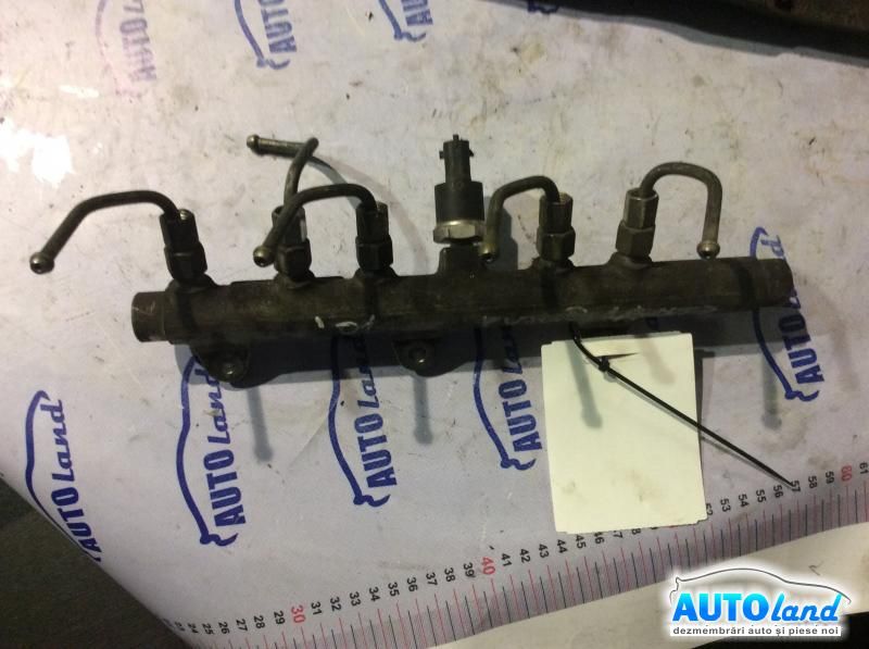 Rampa Injectoare ALFA ROMEO 156 (932) 1997-2005 Cod 0445214016