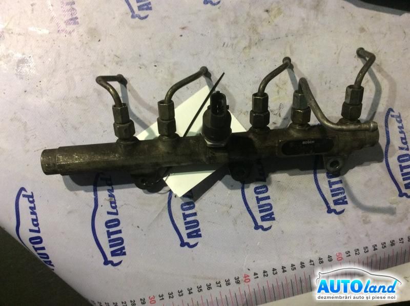 Rampa Injectoare ALFA ROMEO 156 (932) 1997-2005 Cod 0445214016