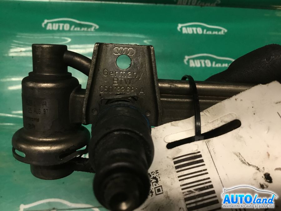 Rampa Injectoare AUDI A4 (8D2,B5) 1995-2000 Cod 050133681A