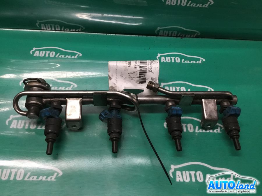 Rampa Injectoare AUDI A4 (8D2,B5) 1995-2000 Cod 058133681B