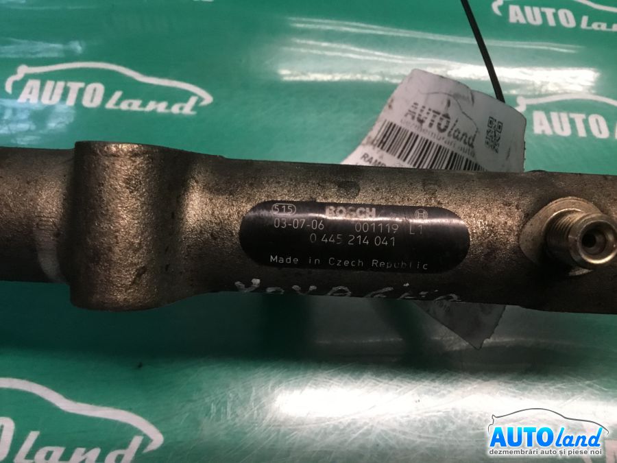 Rampa Injectoare CHRYSLER VOYAGER III (RG) 2000-2025 Cod 0445214041