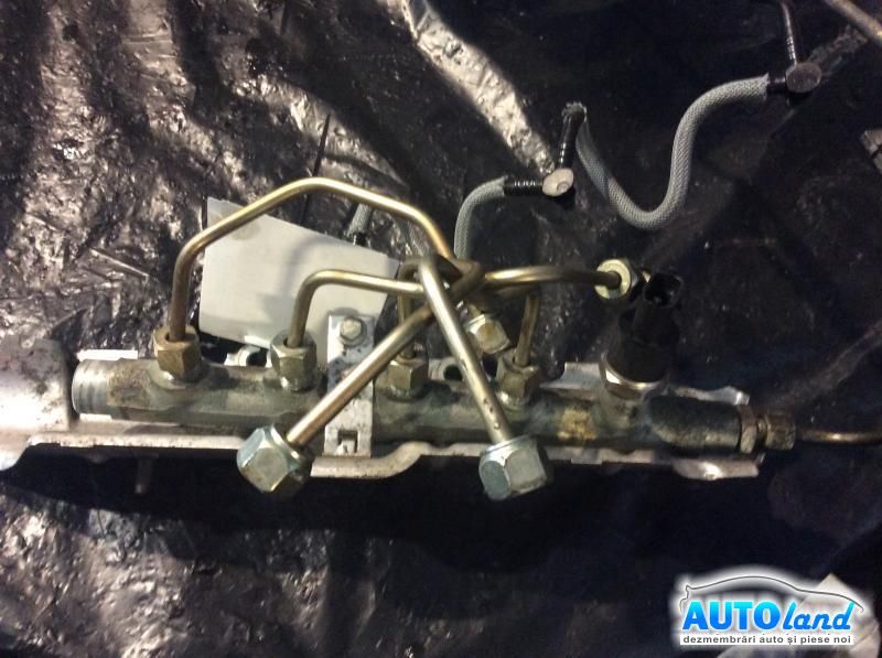 Rampa Injectoare RENAULT ESPACE IV (JK0/1_) 2002-2025