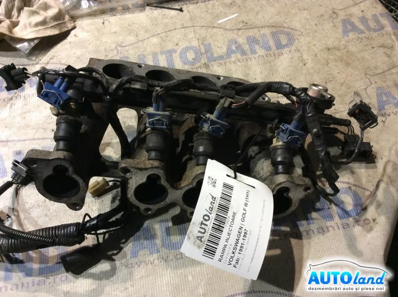 Rampa Injectoare VOLKSWAGEN GOLF III (1H1) 1991-1997 Cod 037133206