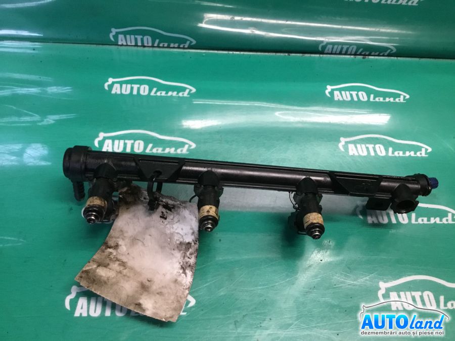 Rampa Injectoare VOLKSWAGEN GOLF IV (1J1) 1997-2005 Cod 036133320