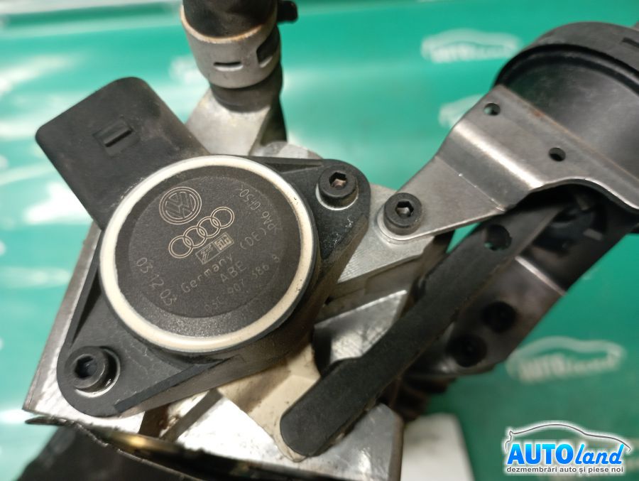 Rampa Injectoare VOLKSWAGEN GOLF V (1K1) 2003-2025 Cod 03C133204AA