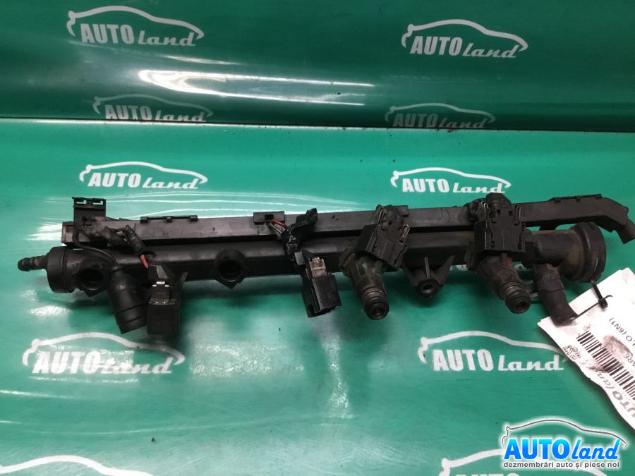 Rampa Injectoare VOLKSWAGEN POLO (6N1) 1994-1999 Cod 030133319L