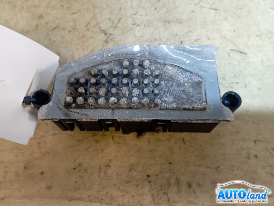 Rezistenta Ventilator Habitaclu AUDI A4 (8K2) 2007-2025 Cod 8T0820521F