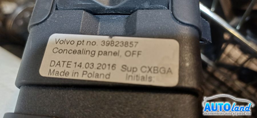 Rulou Portbagaj VOLVO XC60 2008-2026 Cod 39823857