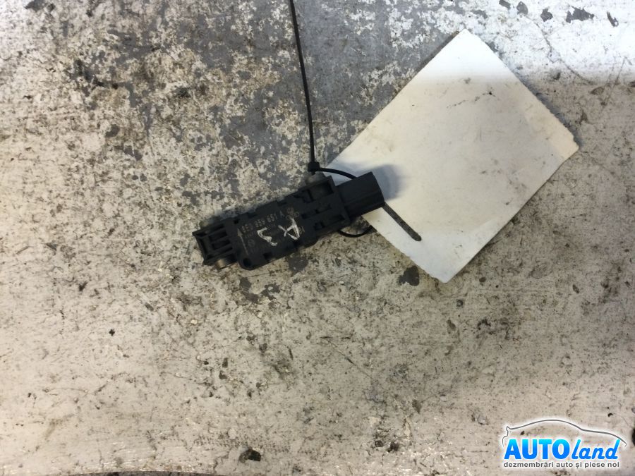 Senzor AUDI A4 (8EC) 2004-2008 Cod 8E0959651A