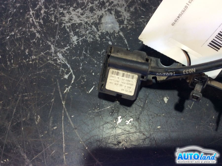 Senzor AUDI A8 (4E_) 2002-2010 Cod 4E0616575J