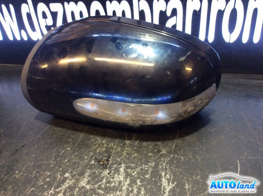 Sticla oglinda Stanga MERCEDES-BENZ C-CLASS (W203) 2000-2025