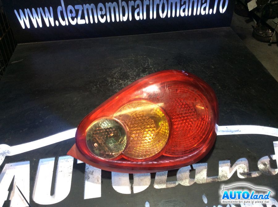 Stop spate Dreapta TOYOTA AVENSIS VERSO (AC_) 2001-2025