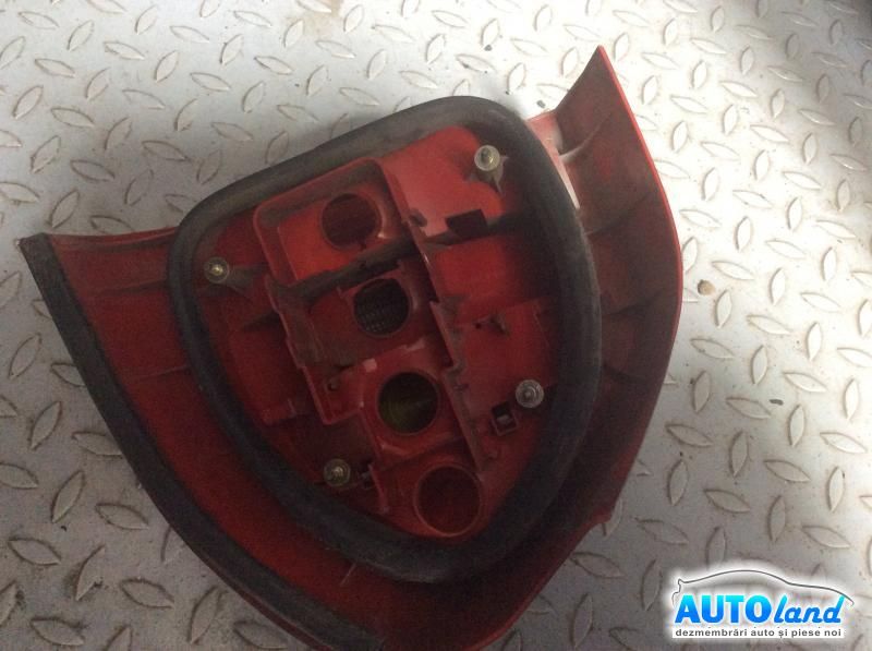 Stop spate Stanga AUDI A3 (8L1) 1996-2003 Cod 8L0945095A