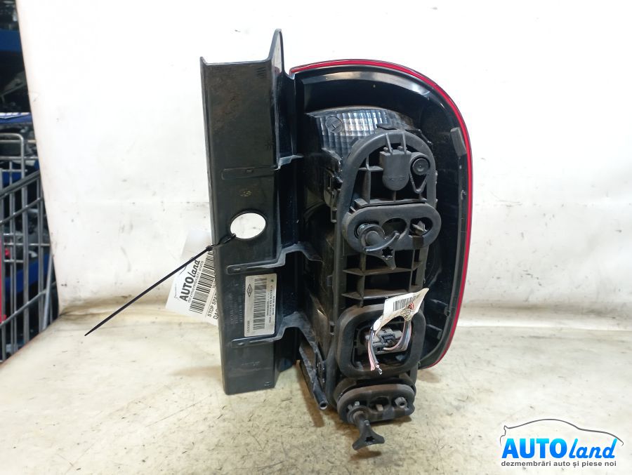 Stop Spate Stanga DACIA DUSTER 2010-2025 Cod 265553627R