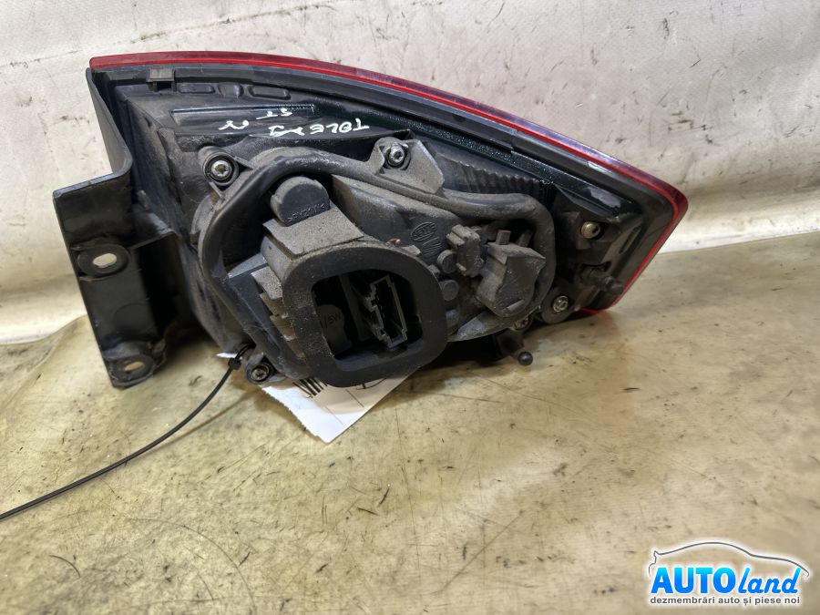 Stop Spate Stanga SEAT TOLEDO IV (KG3) 2012-2019 Cod 6JH945095B