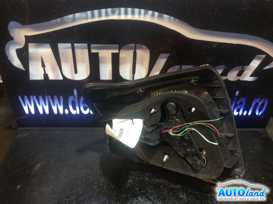 Stop spate Stanga TOYOTA AVENSIS limuzina (T25) 2003-2025