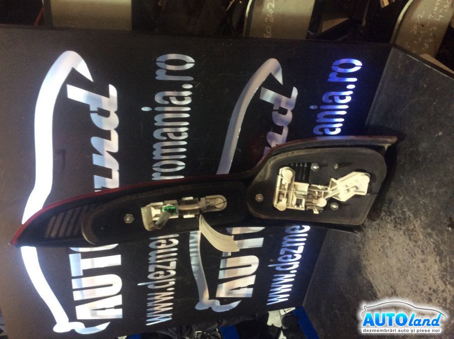 Stop spate Stanga VOLVO V50 (MW) 2004-2025