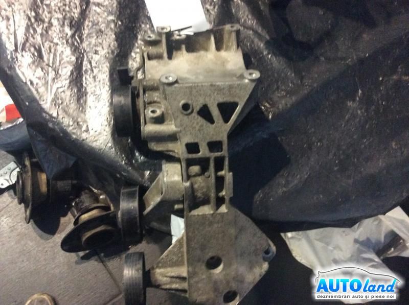 Suport Alternator MERCEDES-BENZ B-CLASS (W245) 2005-2025 Cod A6402021040