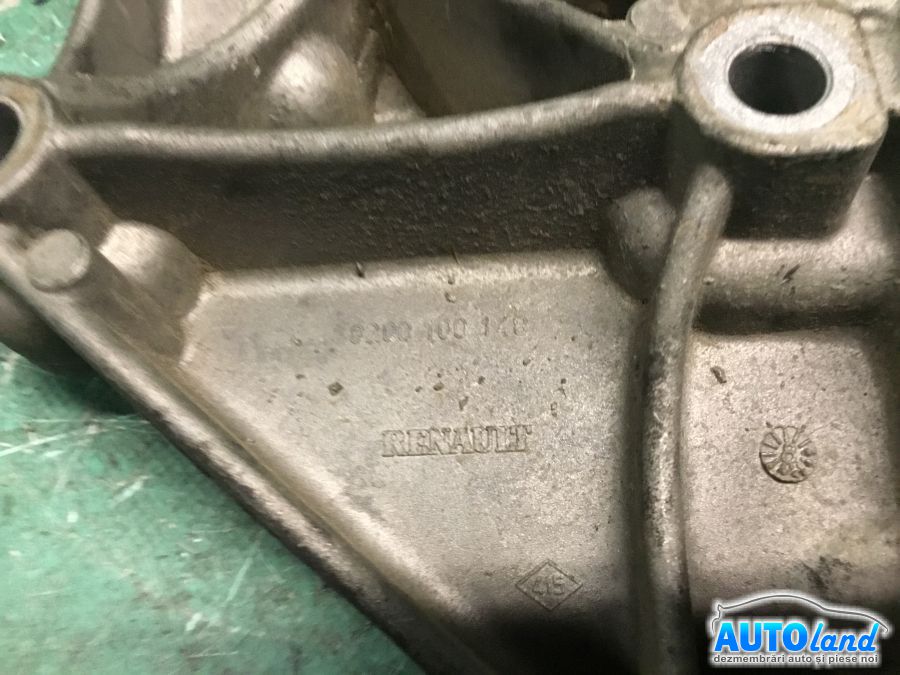 Suport Alternator RENAULT SCENIC II (JM0/1_) 2003-2025 Cod 8200100148