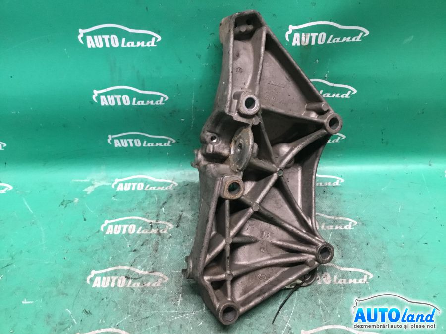 Suport Alternator RENAULT SCENIC II (JM0/1_) 2003-2025 Cod 8200100148