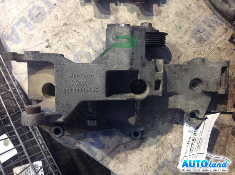 Suport Alternator VOLKSWAGEN PASSAT (3B3) 2000-2005 Cod 038903143AE