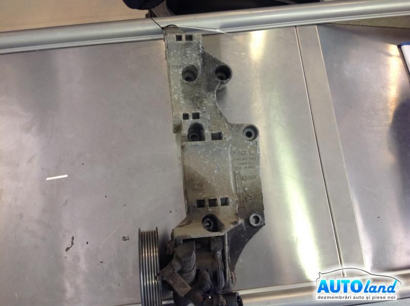 Suport Alternator VOLKSWAGEN SHARAN 2000-2010 Cod 045903143C