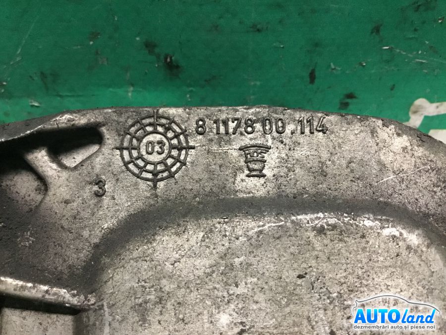 Suport Motor AUDI A4 (8D2,B5) 1995-2000 Cod 8D0199335Q