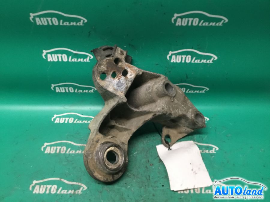 Suport Motor AUDI A4 (8D2,B5) 1995-2000 Cod 8D0199352H