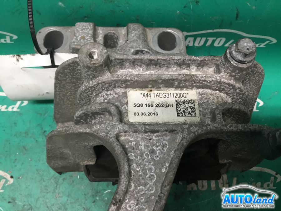 Suport Motor SKODA OCTAVIA Combi (5E5) 2012-2025 Cod 5Q0199262BH