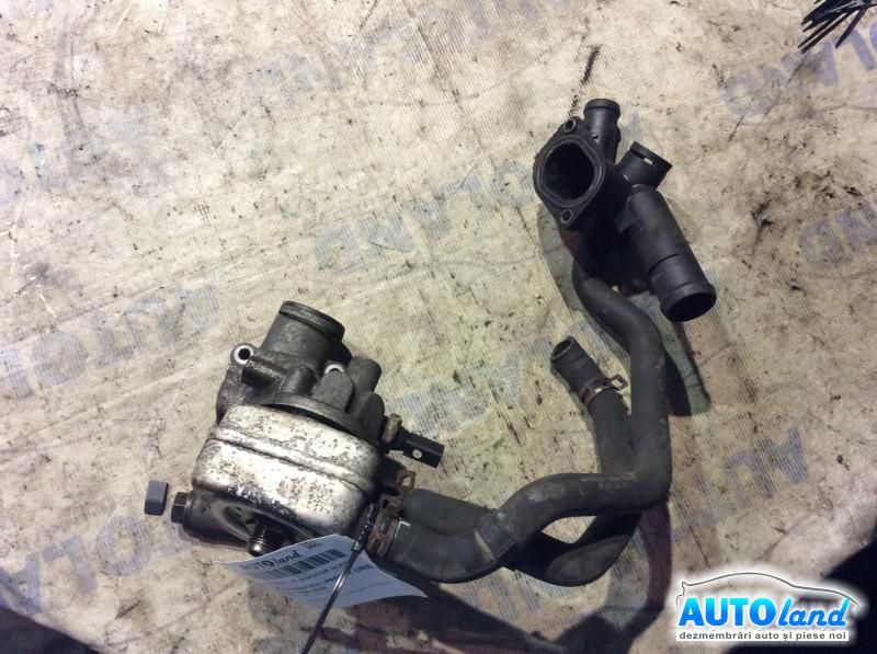 Termoflot (Racitor Ulei) VOLKSWAGEN PASSAT (3B2) 1996-2000 Cod 06A115417