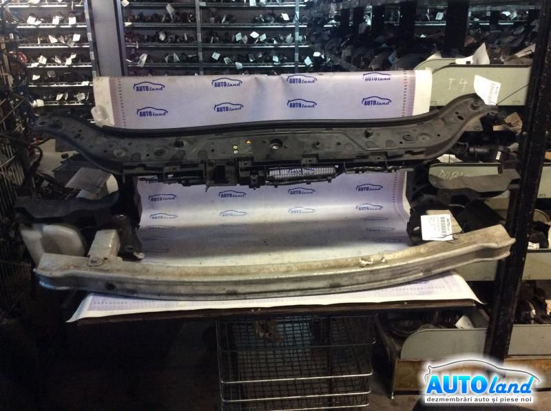 Trager Calandru Panou fata RENAULT MEGANE II limuzina (LM0/1_) 2003-2025