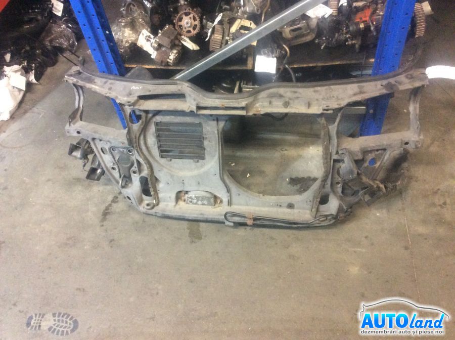 Trager Calandru Panou fata VOLKSWAGEN PASSAT (3B2) 1996-2000