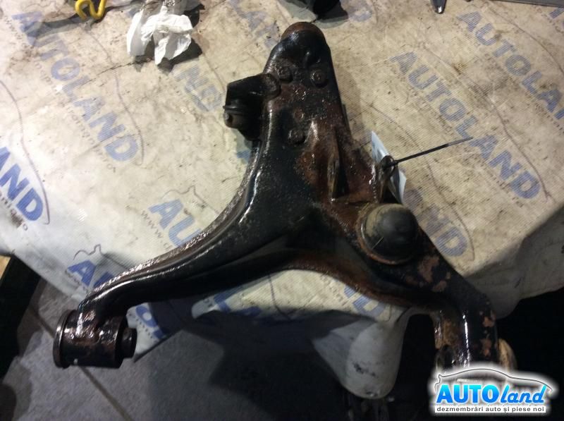 Trapez Dreapta MITSUBISHI PAJERO II (V2_W,V4_W) 1990-2000