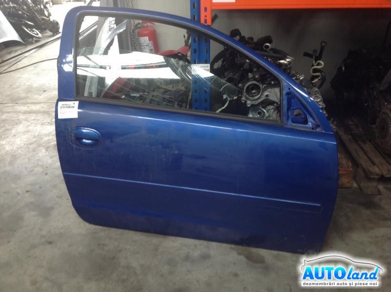 Usa fata Dreapta OPEL CORSA C (F08,F68) 2000-2025