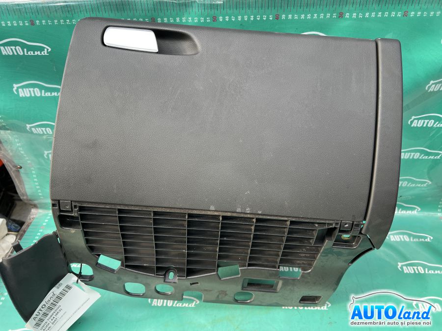 Usita Torpedou AUDI A4 (8K2) 2007-2025 Cod 8K1857035B