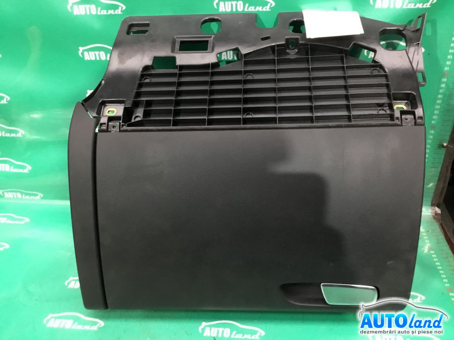 Usita Torpedou AUDI A5 2007-2025 Cod 8K1857035C