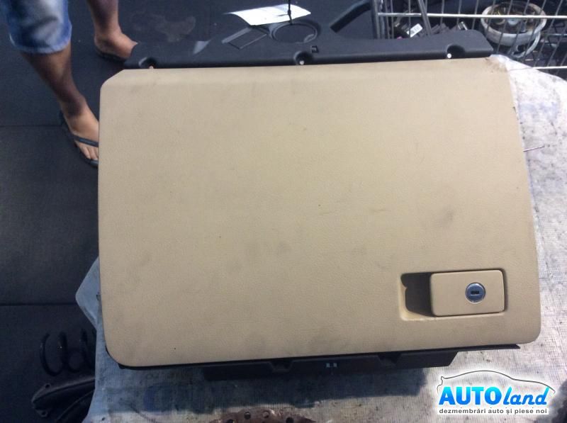 Usita Torpedou VOLKSWAGEN PASSAT (3C2) 2005-2025 Cod 3C1857114