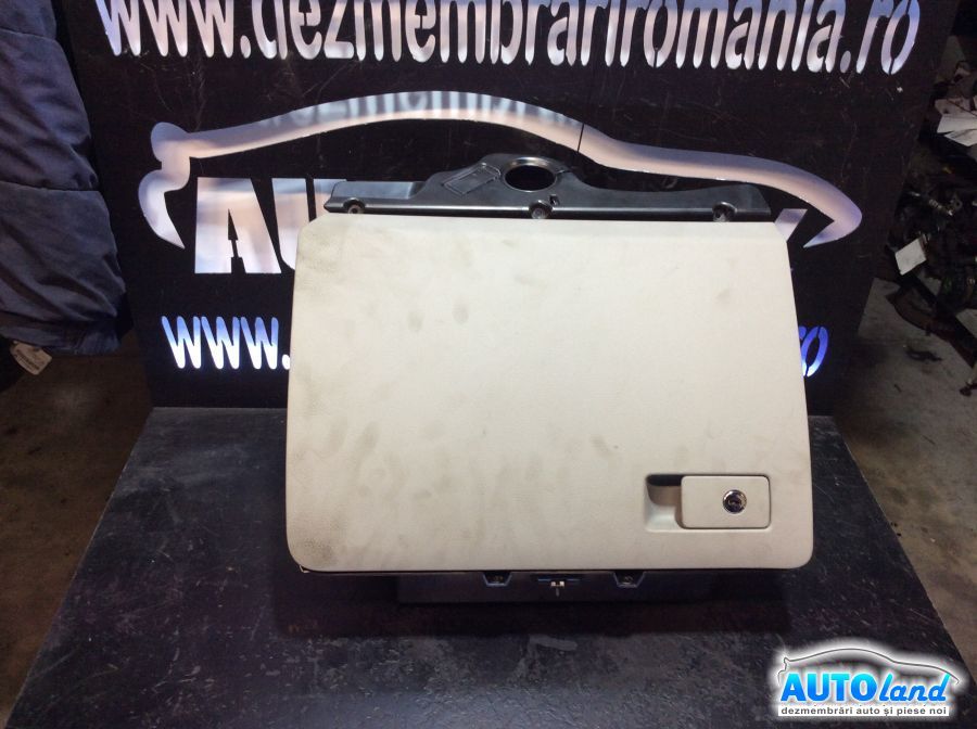 Usita Torpedou VOLKSWAGEN PASSAT (3C2) 2005-2025