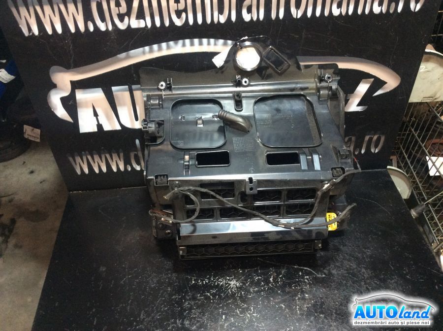 Usita Torpedou VOLKSWAGEN PASSAT (3C2) 2005-2025