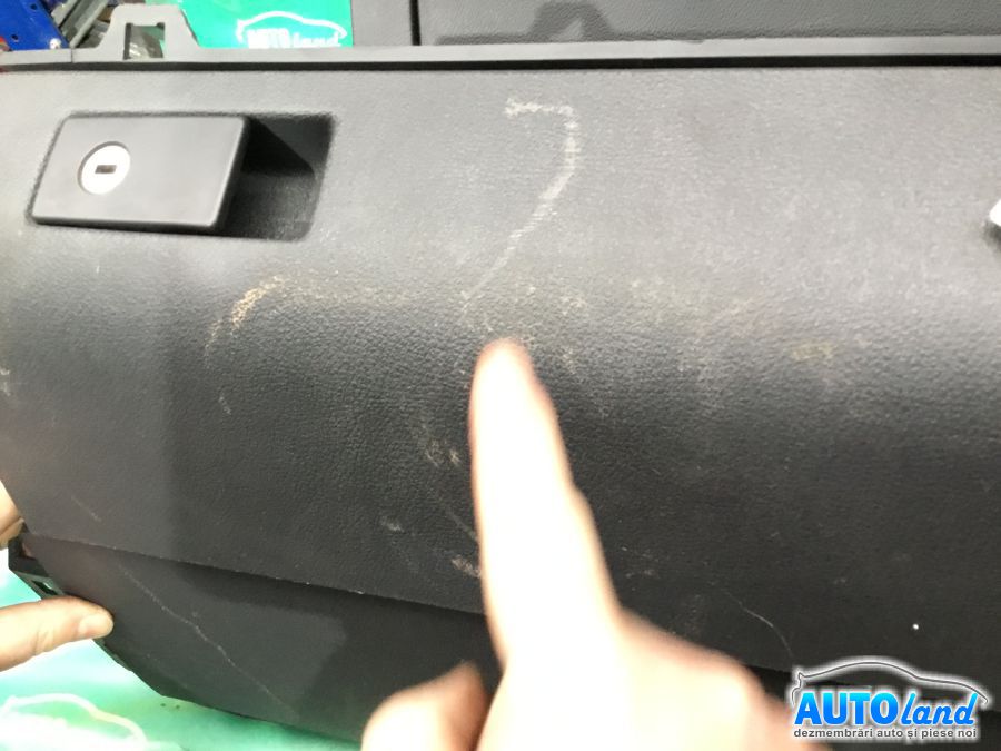 Usita Torpedou VOLKSWAGEN TOURAN (1T1,1T2) 2003-2025 Cod 1T1857101A